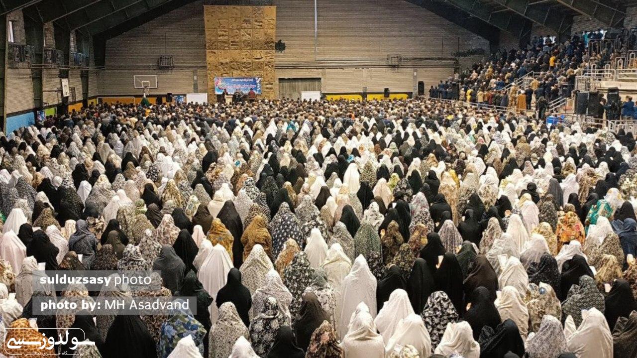 اقامه نماز عید سعید فطر در نقده