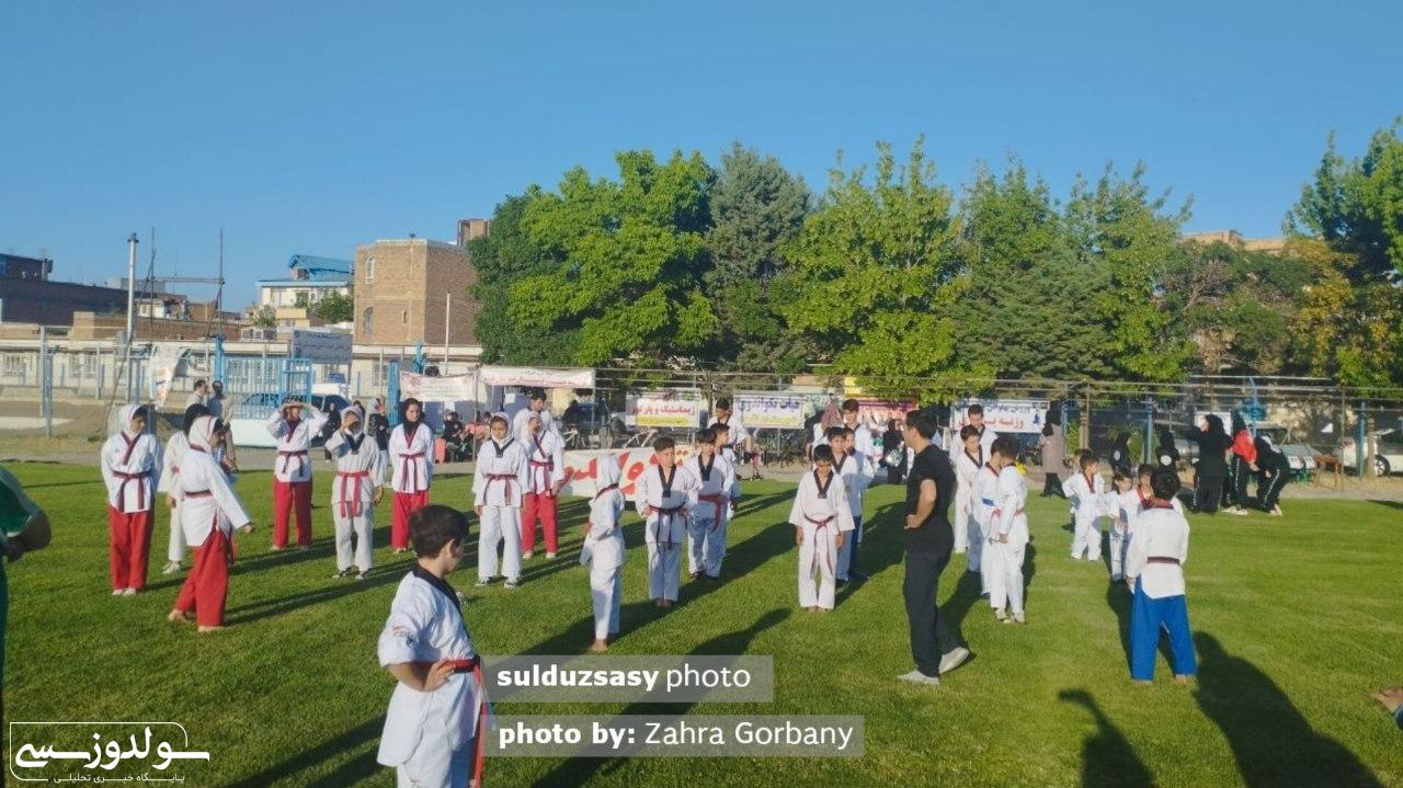 حضور ۳۰۰ ورزشکار در رشته تکواندو نقده