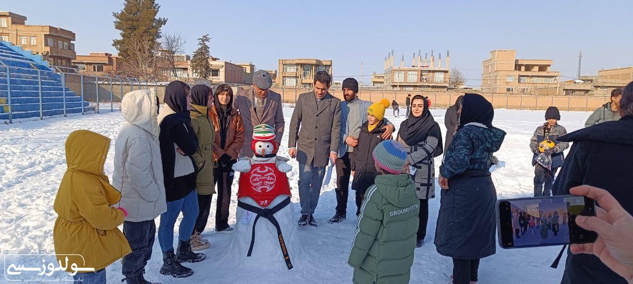 برگزاری جشنواره آدم برفی در نقده