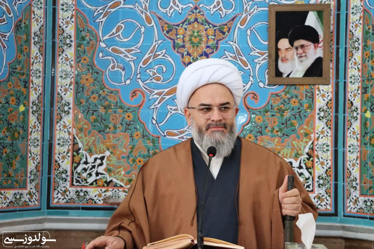 نظام اسلامی مدیون خون شهدا است