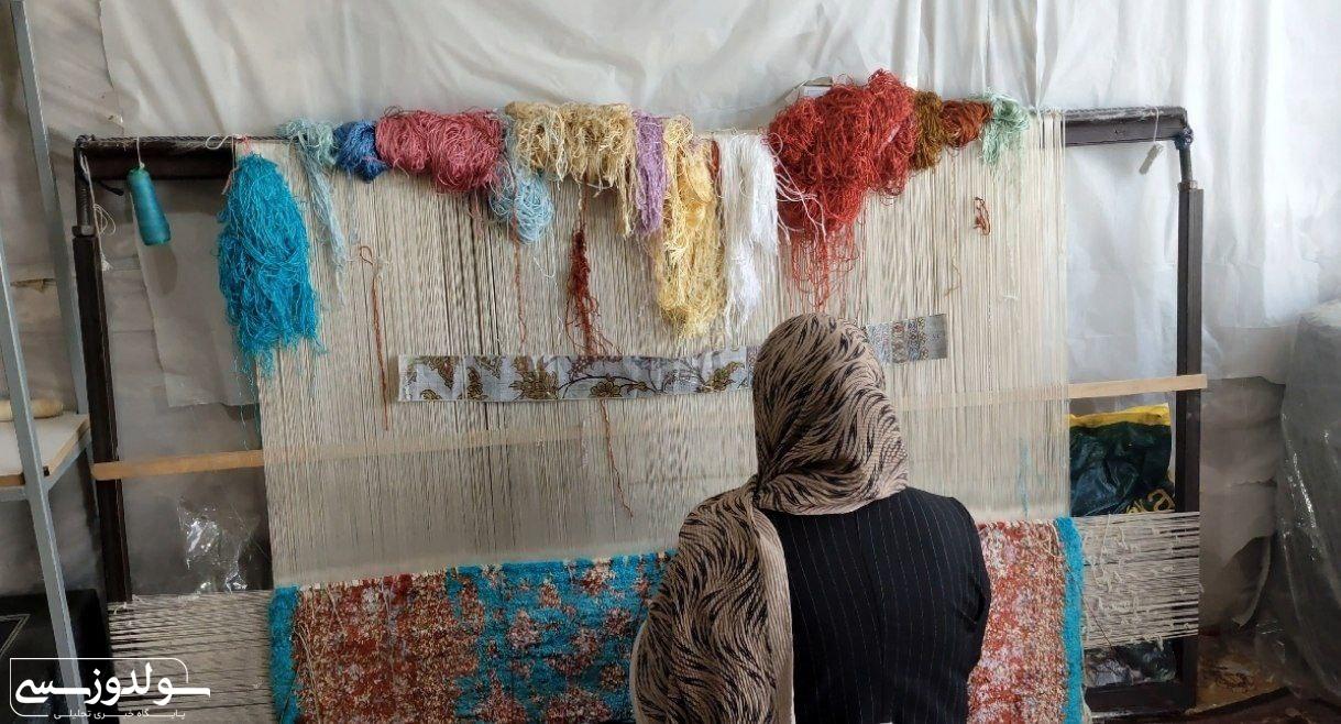 روند طولانی دریافت وام مانع رشد قالیبافی است