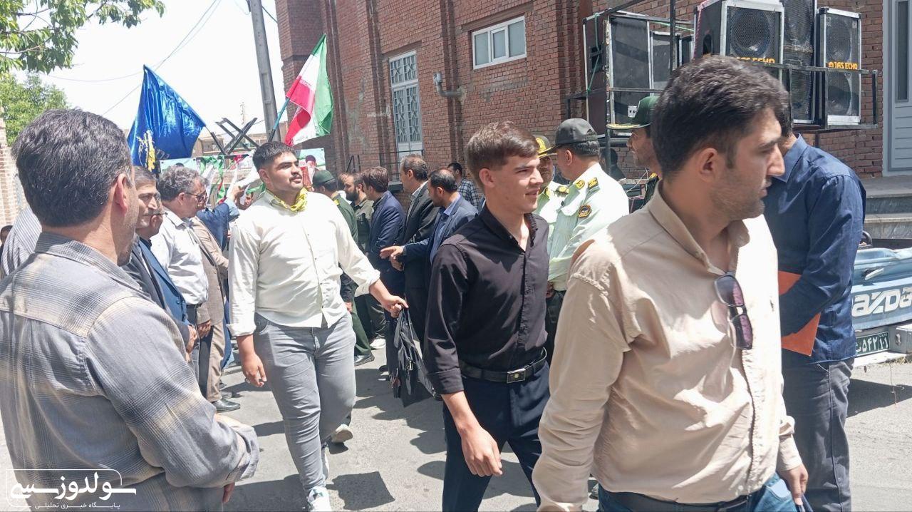 اعزام کاروان زائران مرقد مطهر امام خمینی از نقده